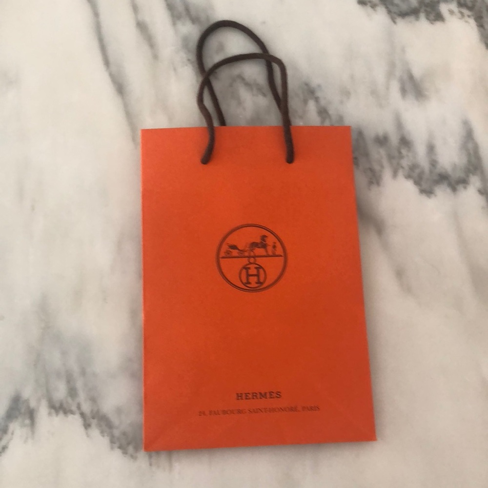 Authentic shopping bag